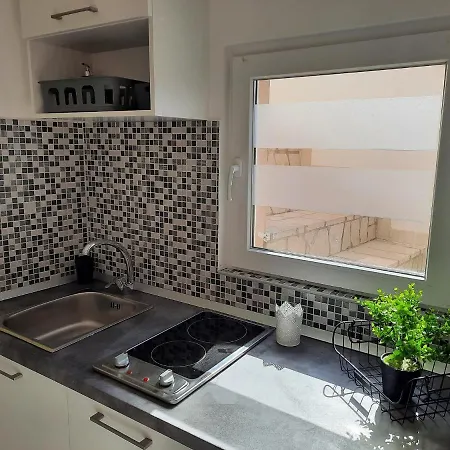 Apartment Eva - Studio, Soba -